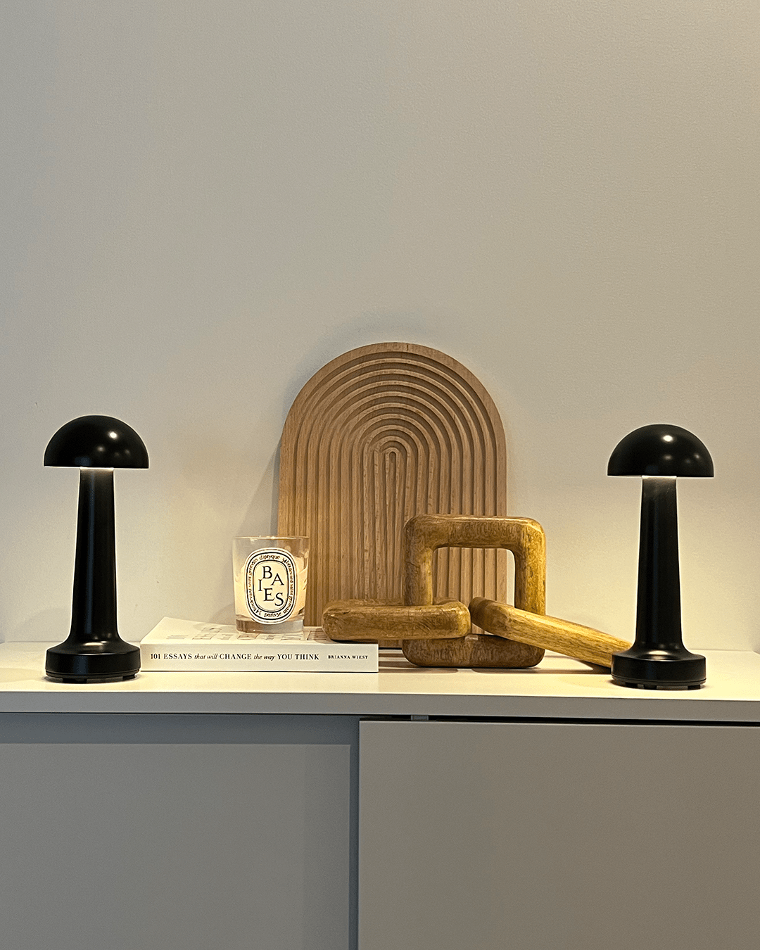 Claro Rechargeable Table Lamp