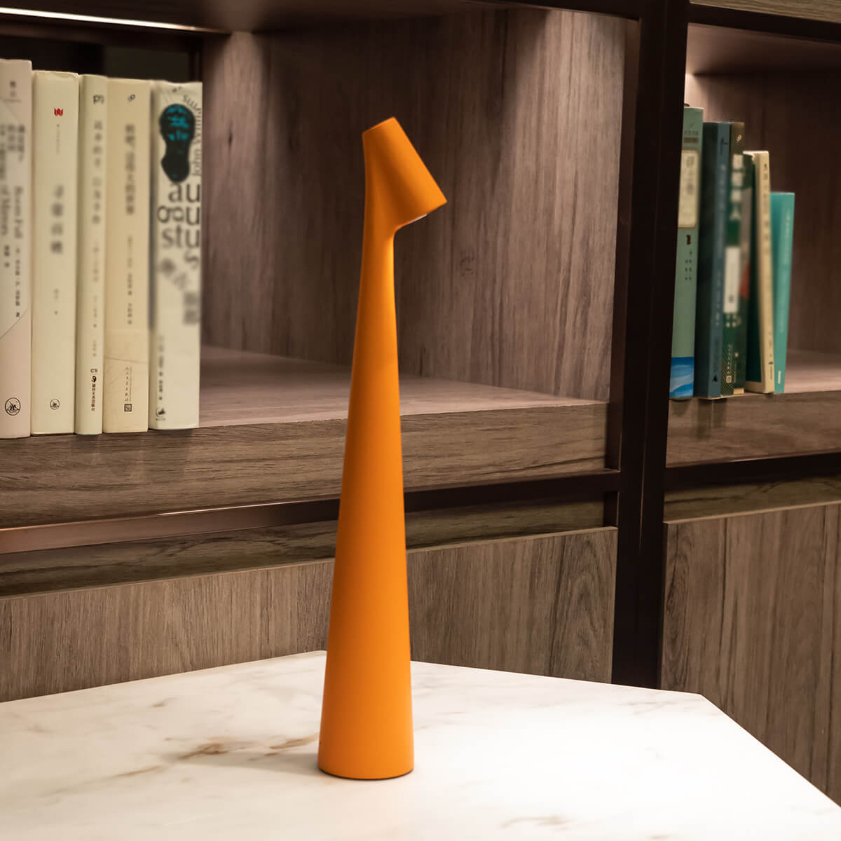 Vetra Portable Table Lamp