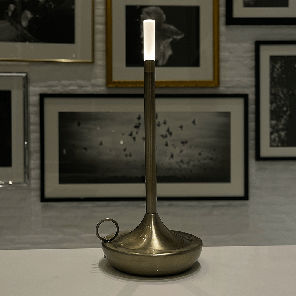 Vetra Wick Lamp