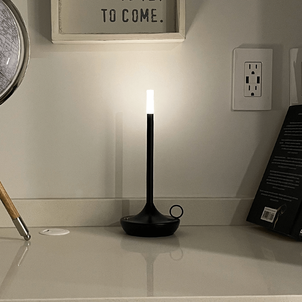 Vetra Wick Lamp