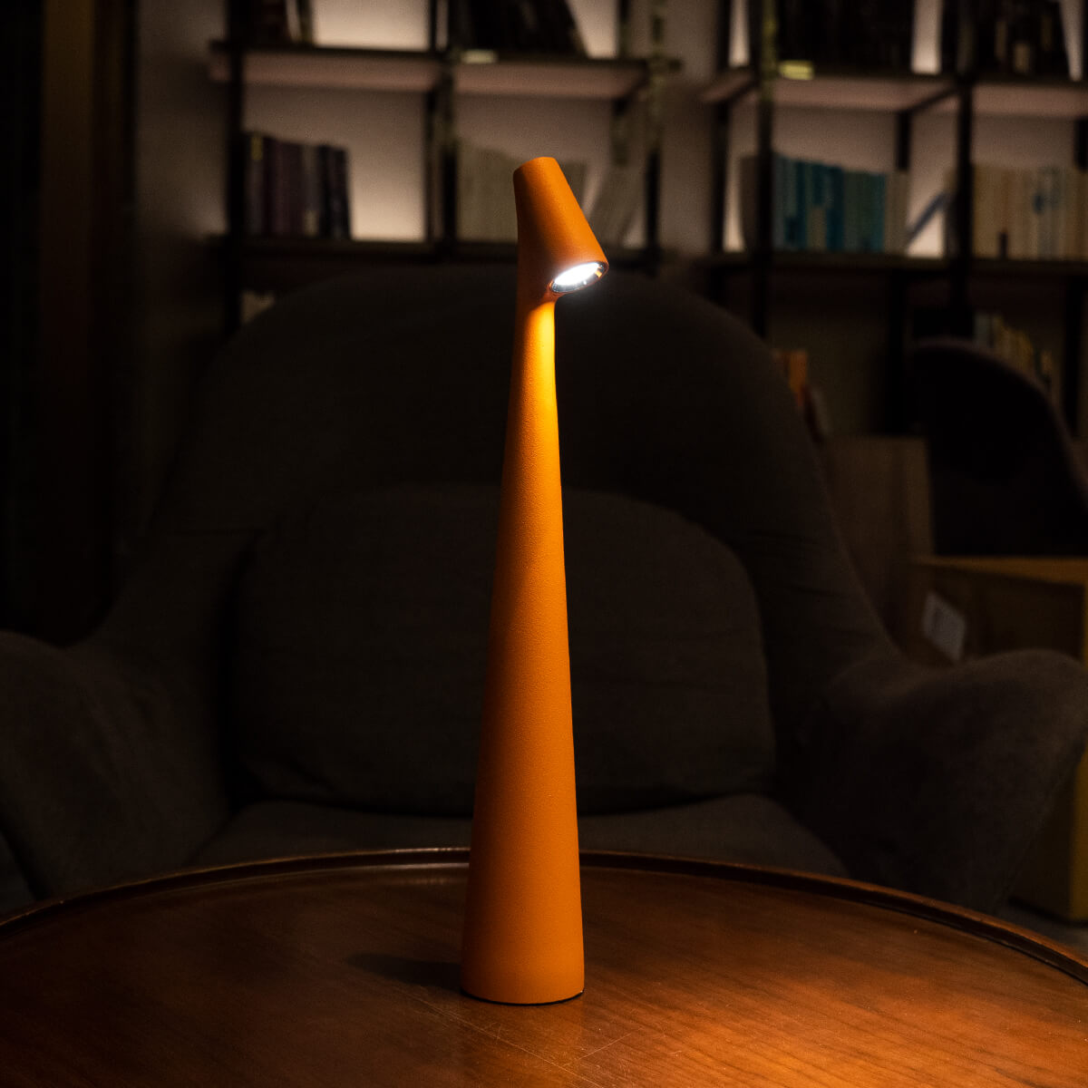 Vetra Portable Table Lamp
