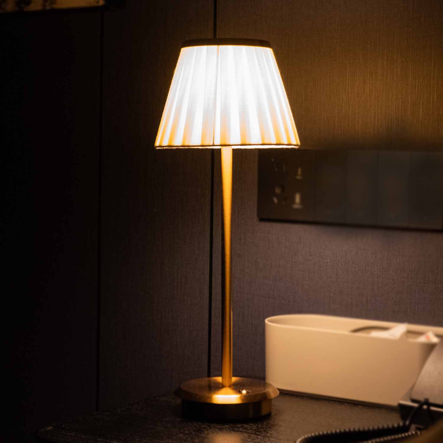 Arin Fabric Table Lamp