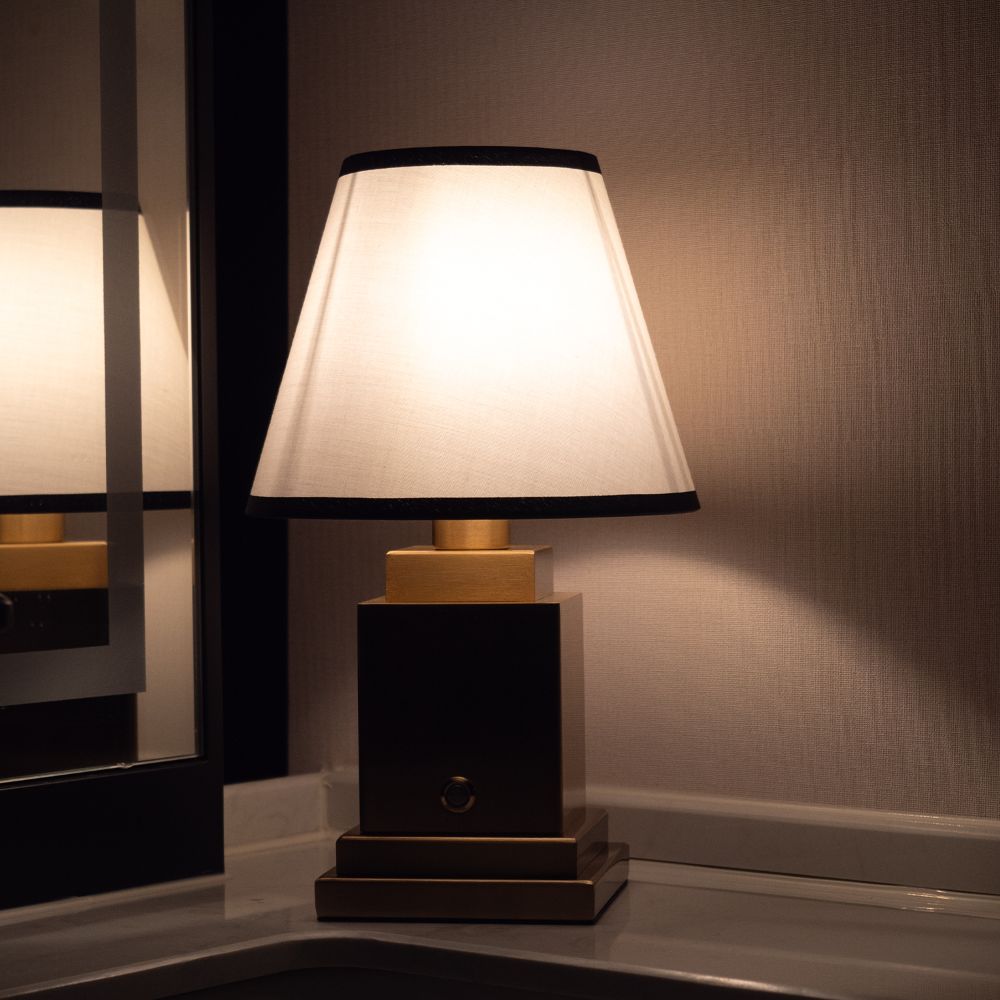 Nira Fabric Table Lamp